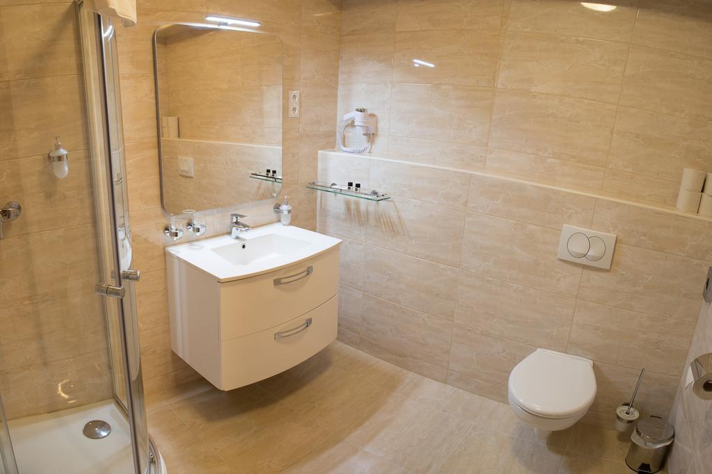 Luxury Hotel Siófok Eksteriør billede