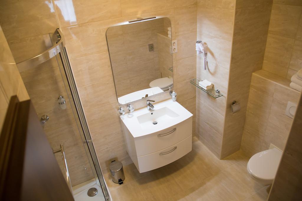 Luxury Hotel Siófok Værelse billede